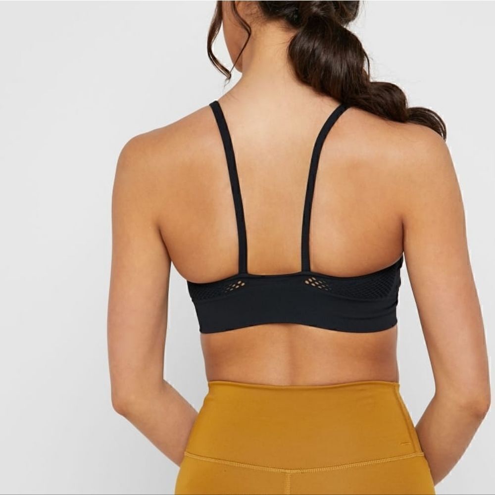 Nike Seamless Flyknit Sporrs Bra Light Support Dri-Fit Women's Size Small S - Picture 4 of 4